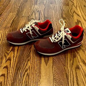 New with box, New Balance 574 size 7.  Red with Navy.